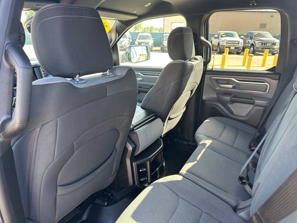Used 2021 RAM 1500 Big Horn AWD/4WD image 22