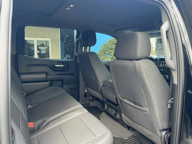 Used 2026 Chevrolet Silverado 1500 Custom Trail Boss AWD/4WD image 17