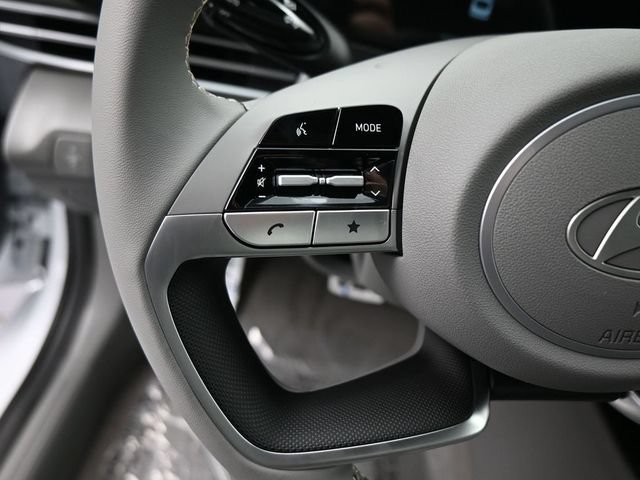 Certified 2026 Hyundai Elantra Sport FWD image 17