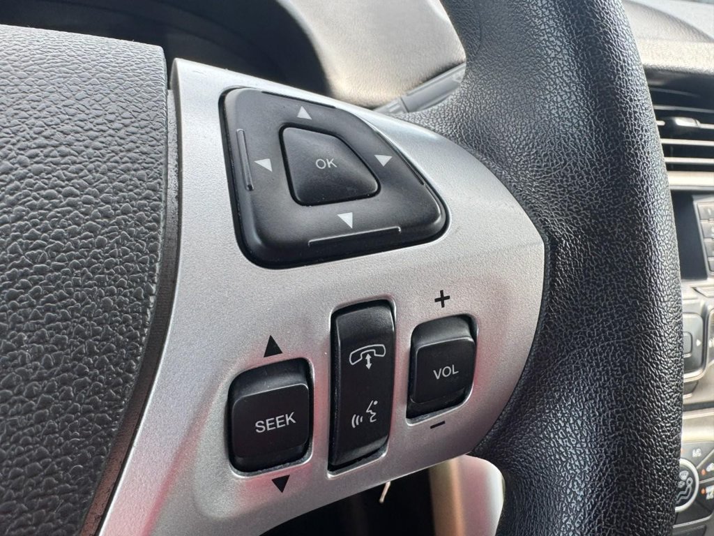 Used 2013 Ford Edge SE FWD image 17