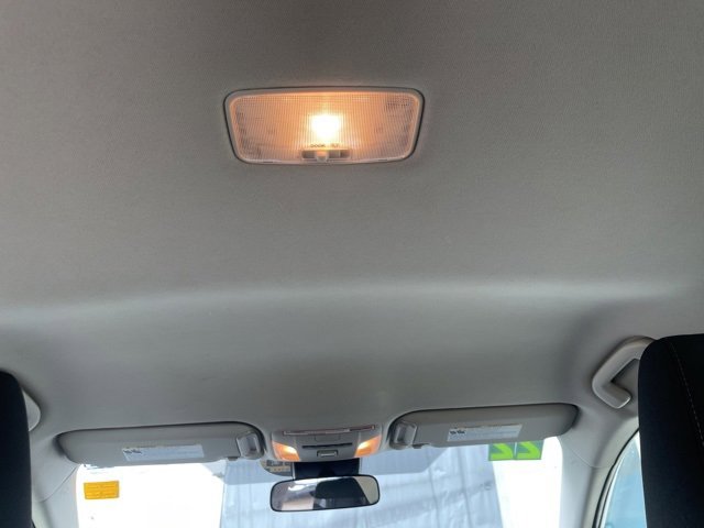 Used 2022 Toyota Corolla LE image 28