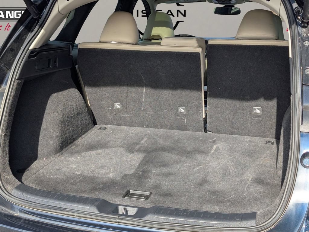 Used 2022 INFINITI QX50 Luxe w/ Cargo Package FWD image 12