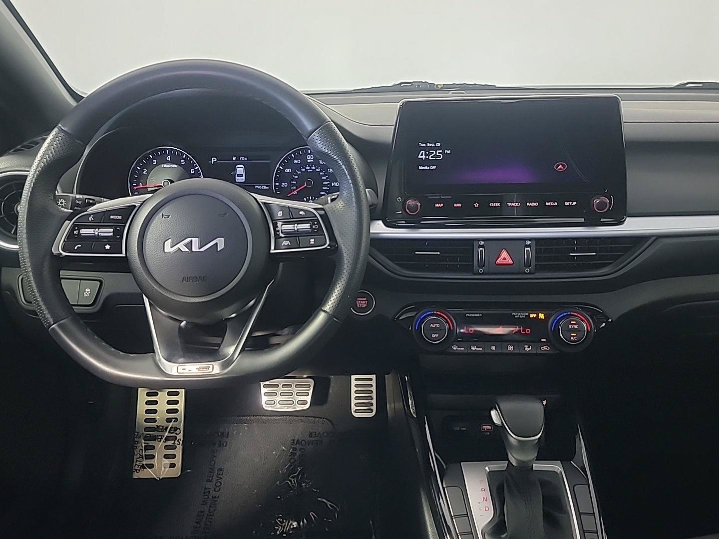 Certified 2023 Kia Forte GT-Line w/ GT-Line Premium Package FWD image 19