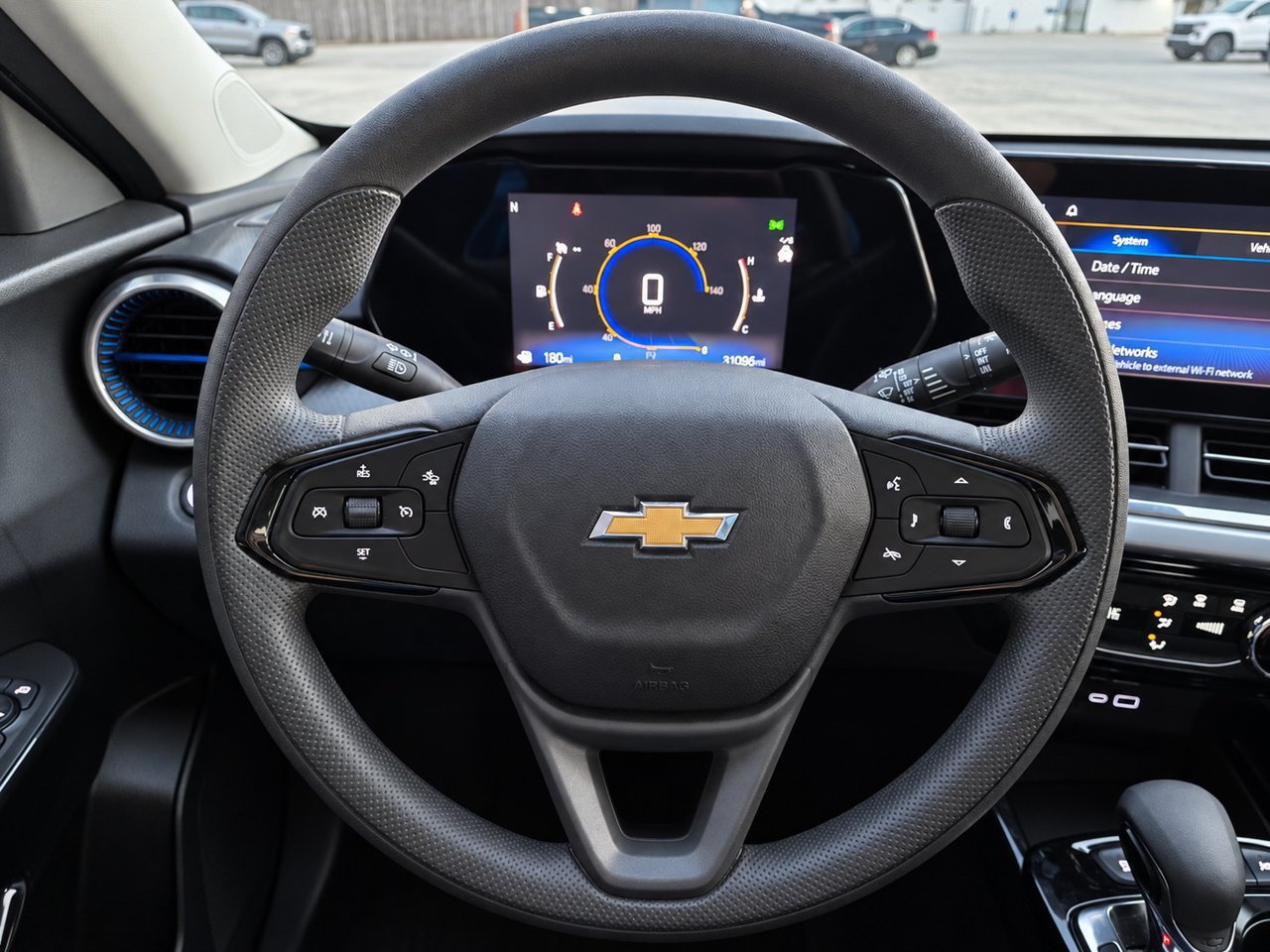 Certified 2024 Chevrolet Trax LT FWD image 21