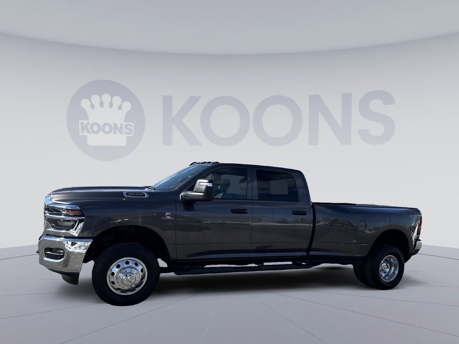 Used 2025 RAM 3500 Tradesman image 2