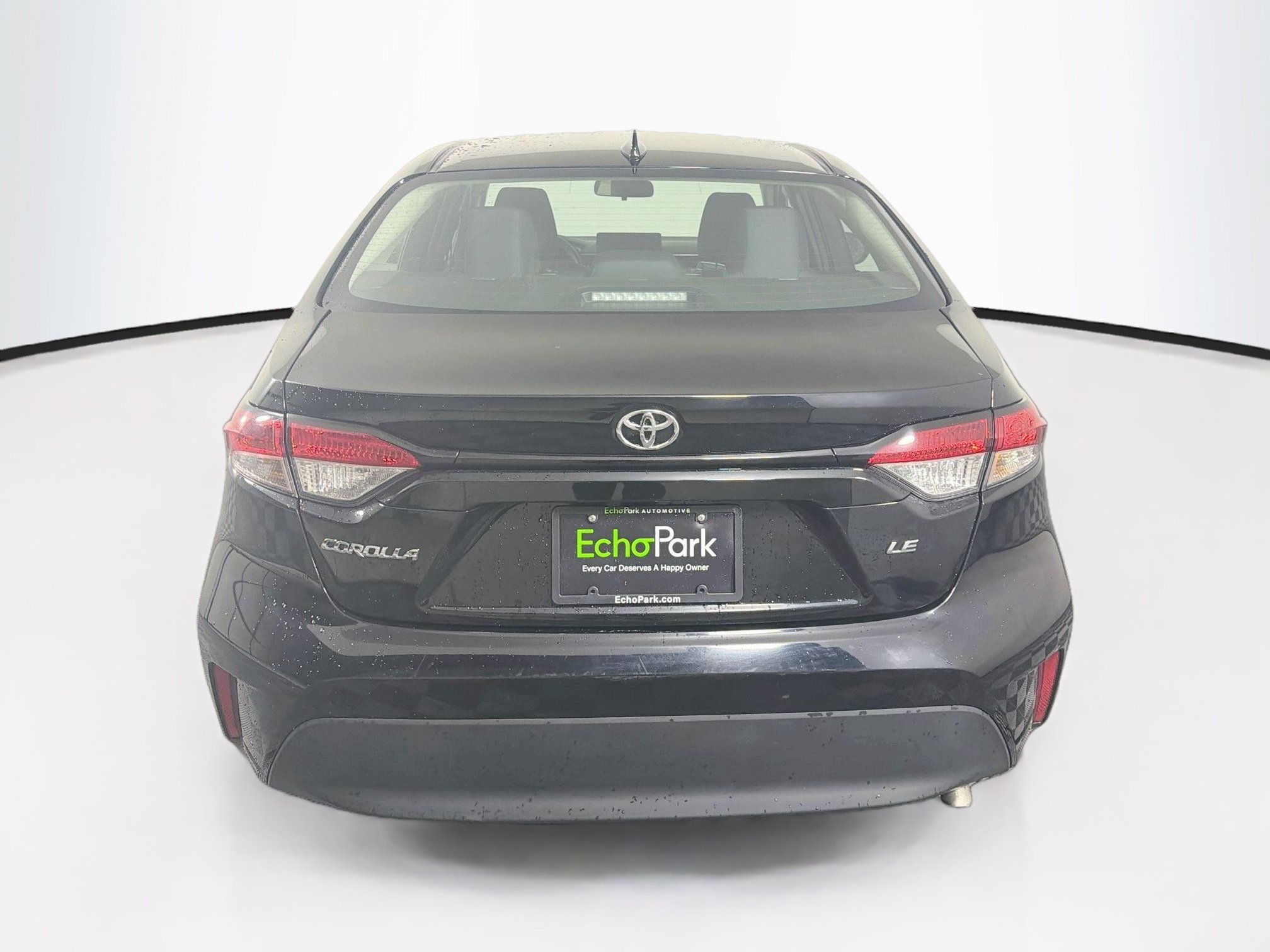 Used 2025 Toyota Corolla LE FWD image 7