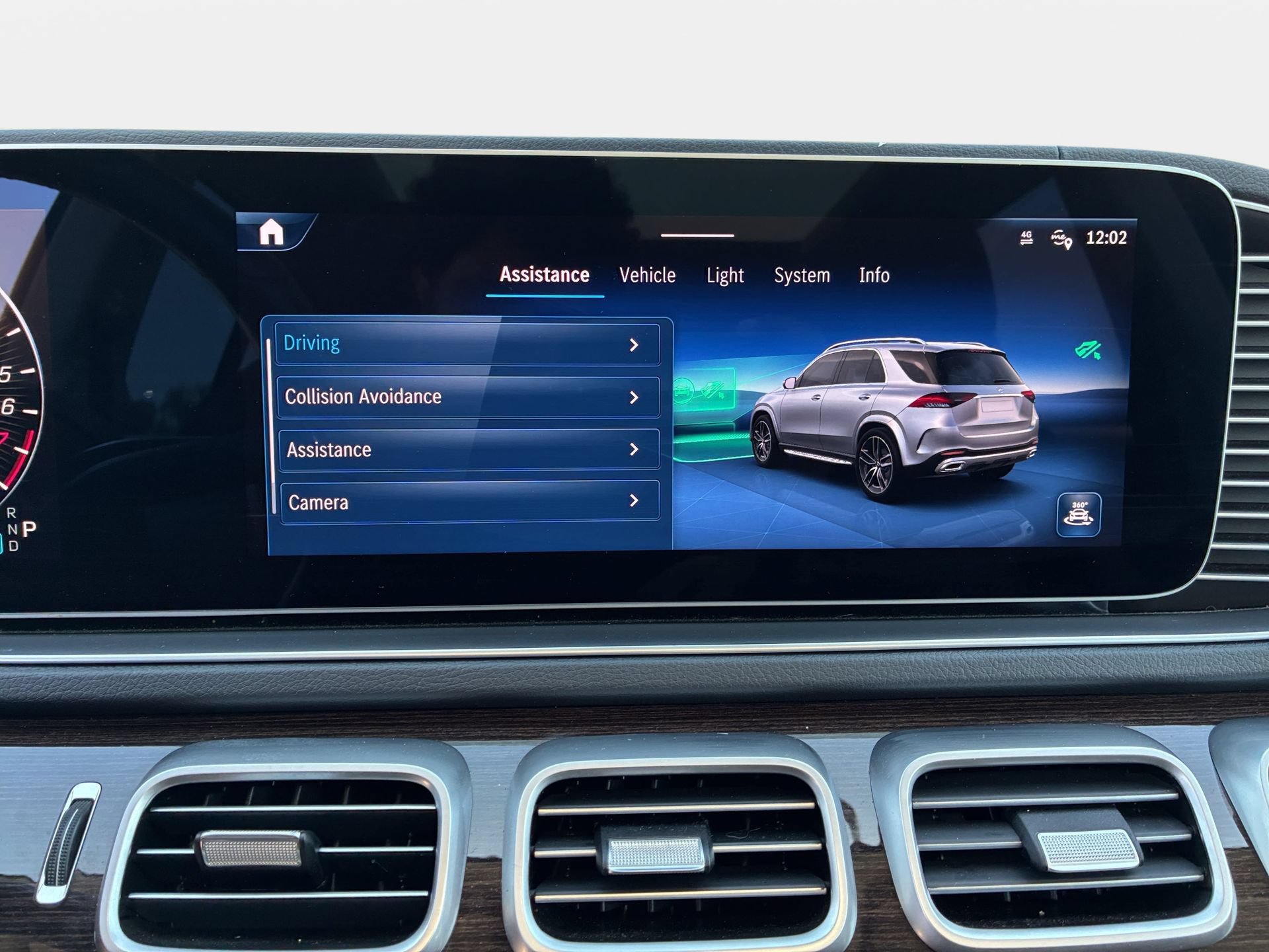 Used 2024 Mercedes-Benz GLE 450e 4MATIC image 21