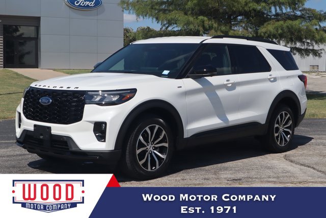 New 2025 Ford Explorer ST-Line