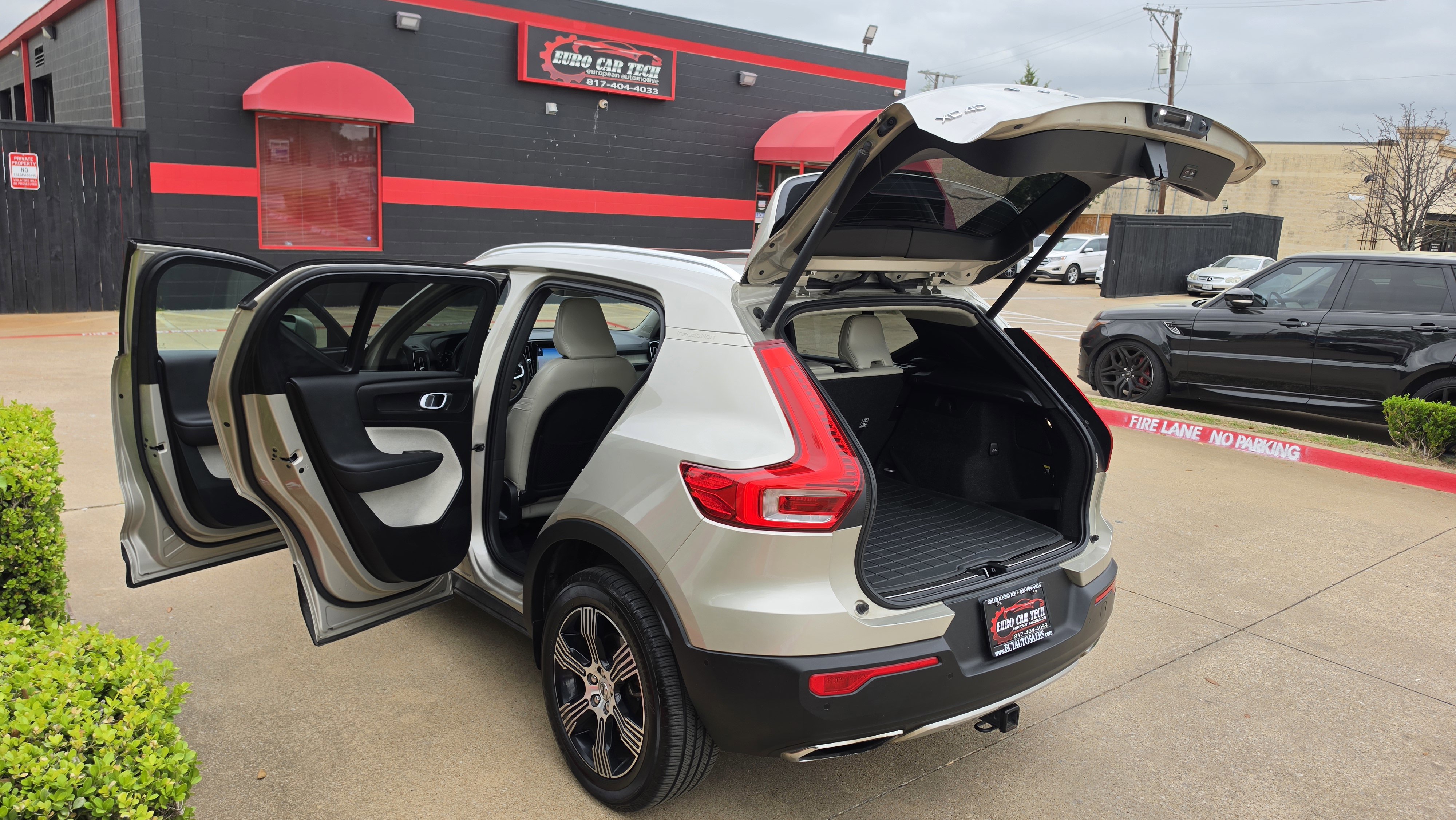 Used 2019 Volvo XC40 T5 Inscription AWD/4WD image 19