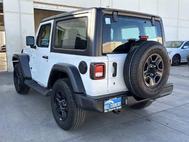 Used 2024 Jeep Wrangler Sport AWD/4WD image 4