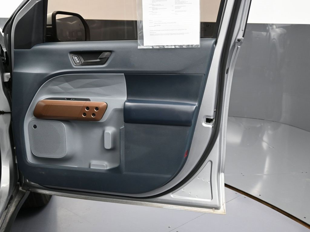 Used 2022 Ford Maverick Lariat w/ Lariat Luxury Package image 33