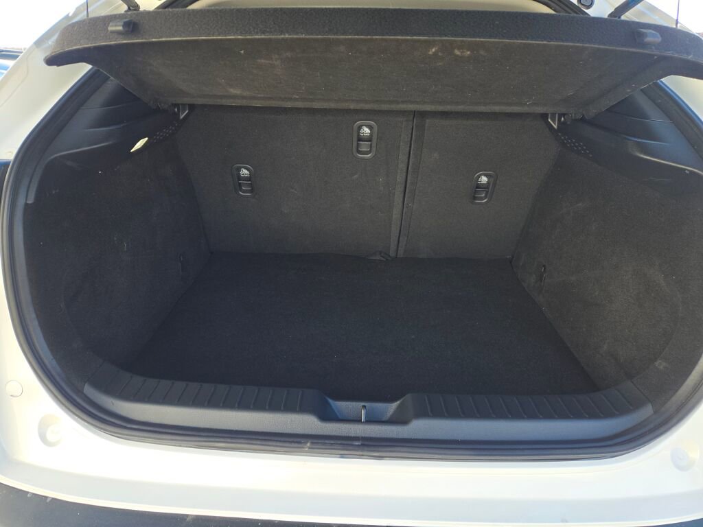 Used 2023 MAZDA CX-30 AWD 2.5 S w/ Preferred Package image 15