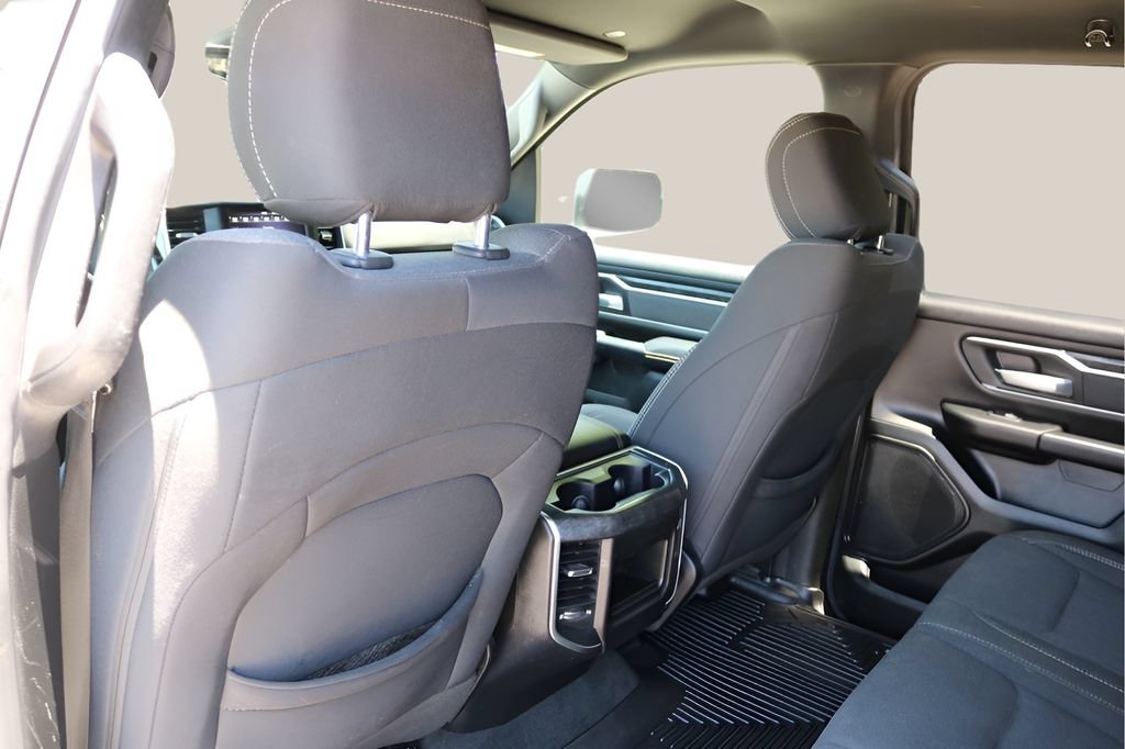Used 2019 RAM 1500 Big Horn AWD/4WD image 17