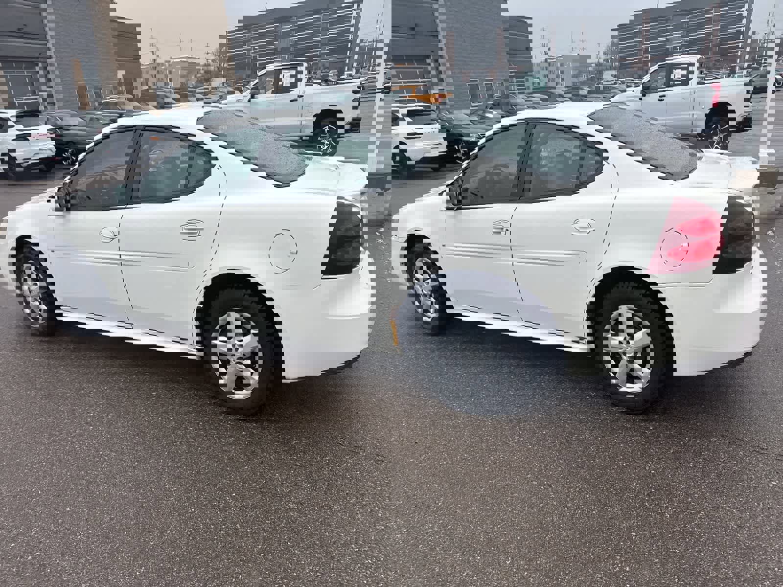 Used 2008 Pontiac Grand Prix w/ Premium Package image 23