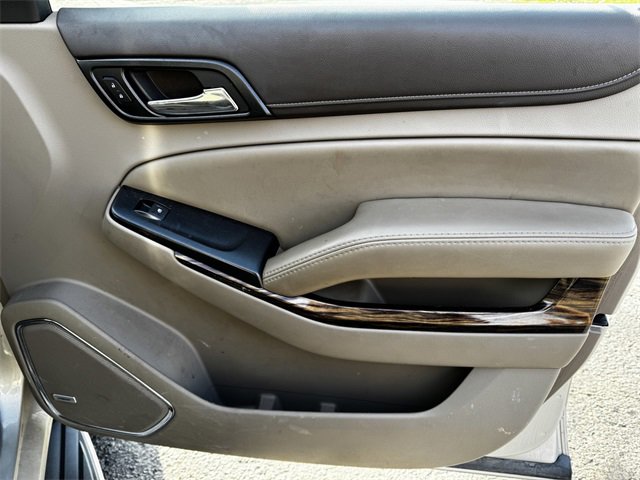 Used 2016 GMC Yukon XL SLT w/ Open Road Package image 13