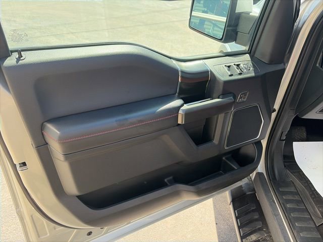 Used 2019 Ford F150 Lariat image 11