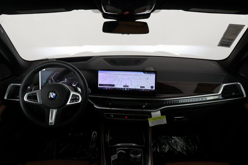 New 2026 BMW X5 xDrive40i w/ M Sport Package image 4