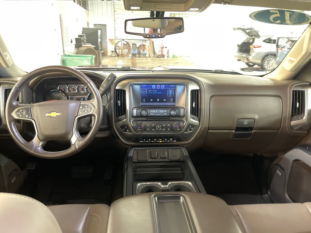 Used 2015 Chevrolet Silverado 2500 LTZ w/ Duramax Plus Package AWD/4WD image 17