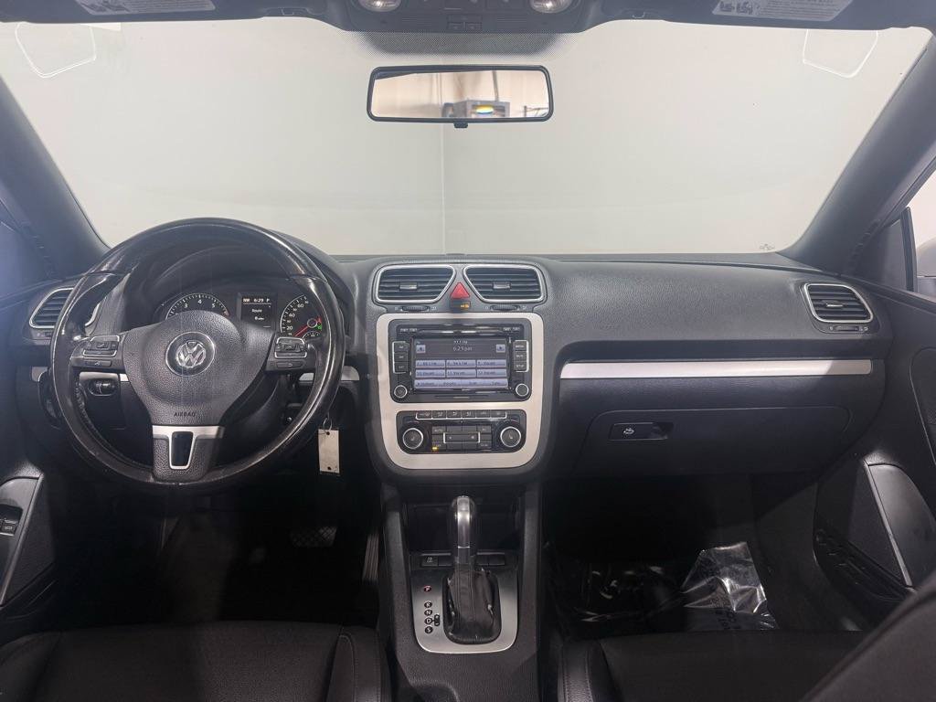 Used 2012 Volkswagen Eos Komfort FWD image 31