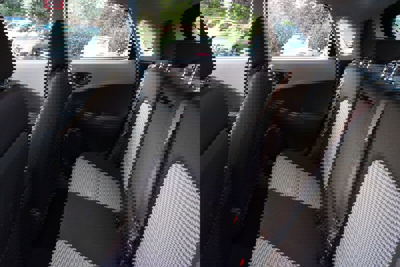 Used 2021 Hyundai Kona SE image 27