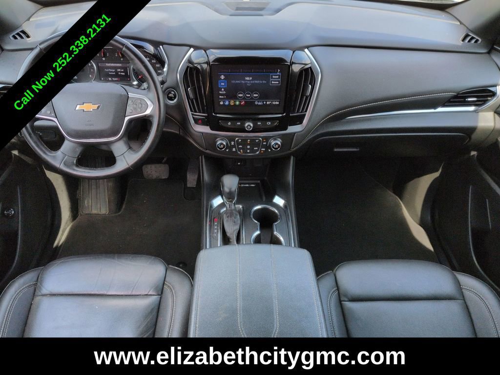 Used 2023 Chevrolet Traverse LT image 17