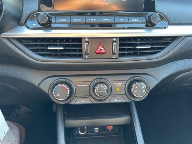Certified 2024 Kia Forte LXS image 12