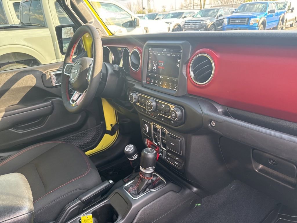 Used 2023 Jeep Gladiator Rubicon w/ Cold Weather Group AWD/4WD image 30