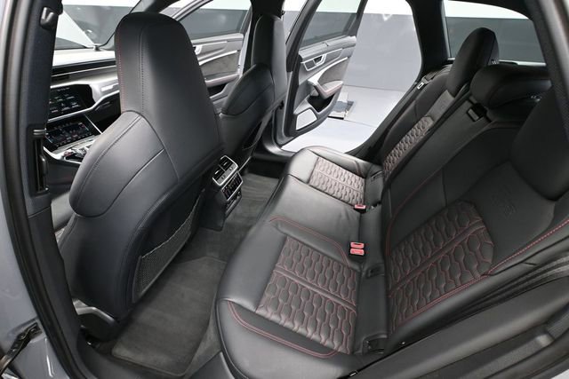 Used 2021 Audi RS 6 AWD/4WD image 40