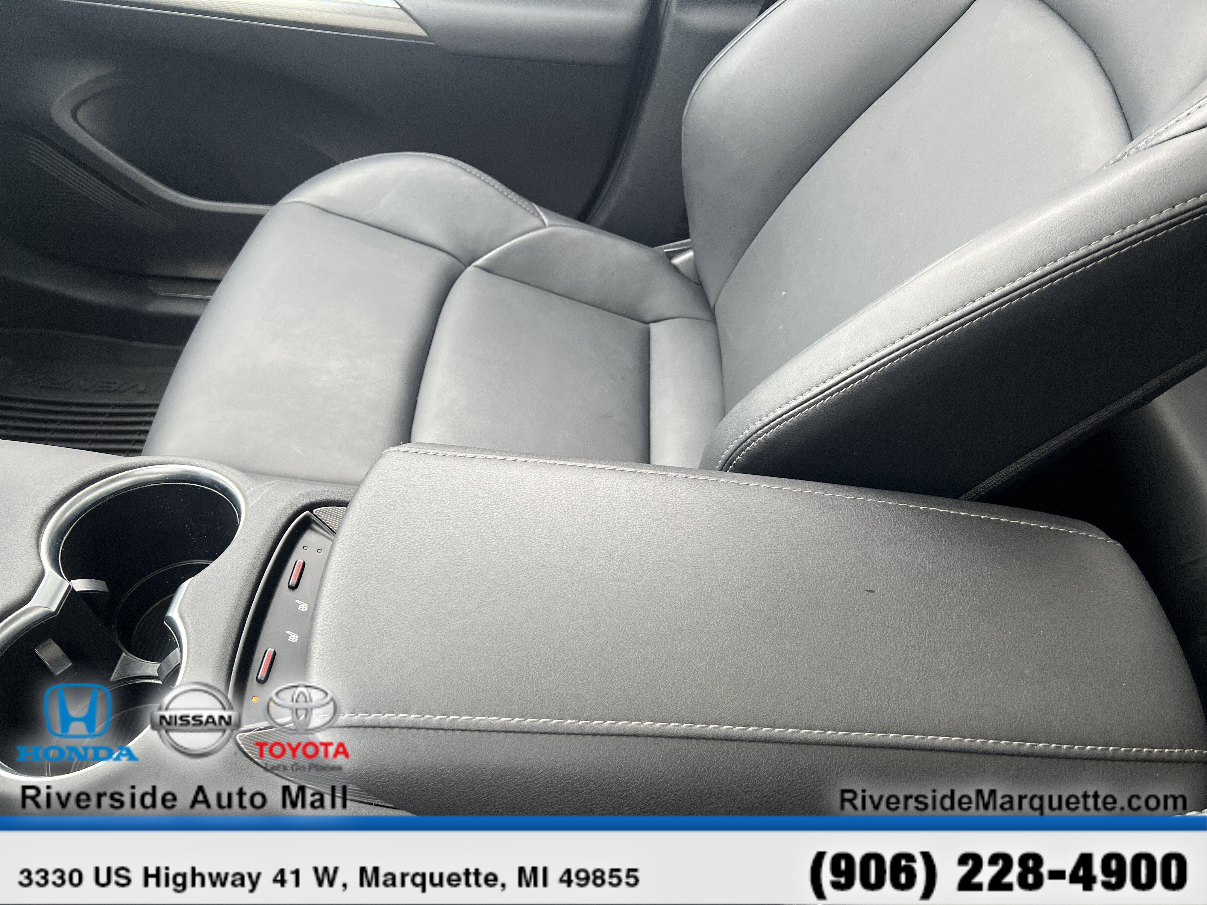 Used 2024 Toyota Venza Nightshade AWD/4WD image 20