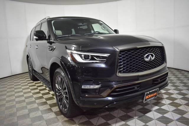 Used 2023 INFINITI QX80 Premium Select w/ All-Season Package image 3