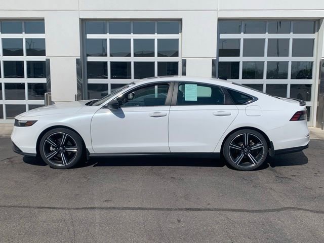 Used 2023 Honda Accord Sport image 3