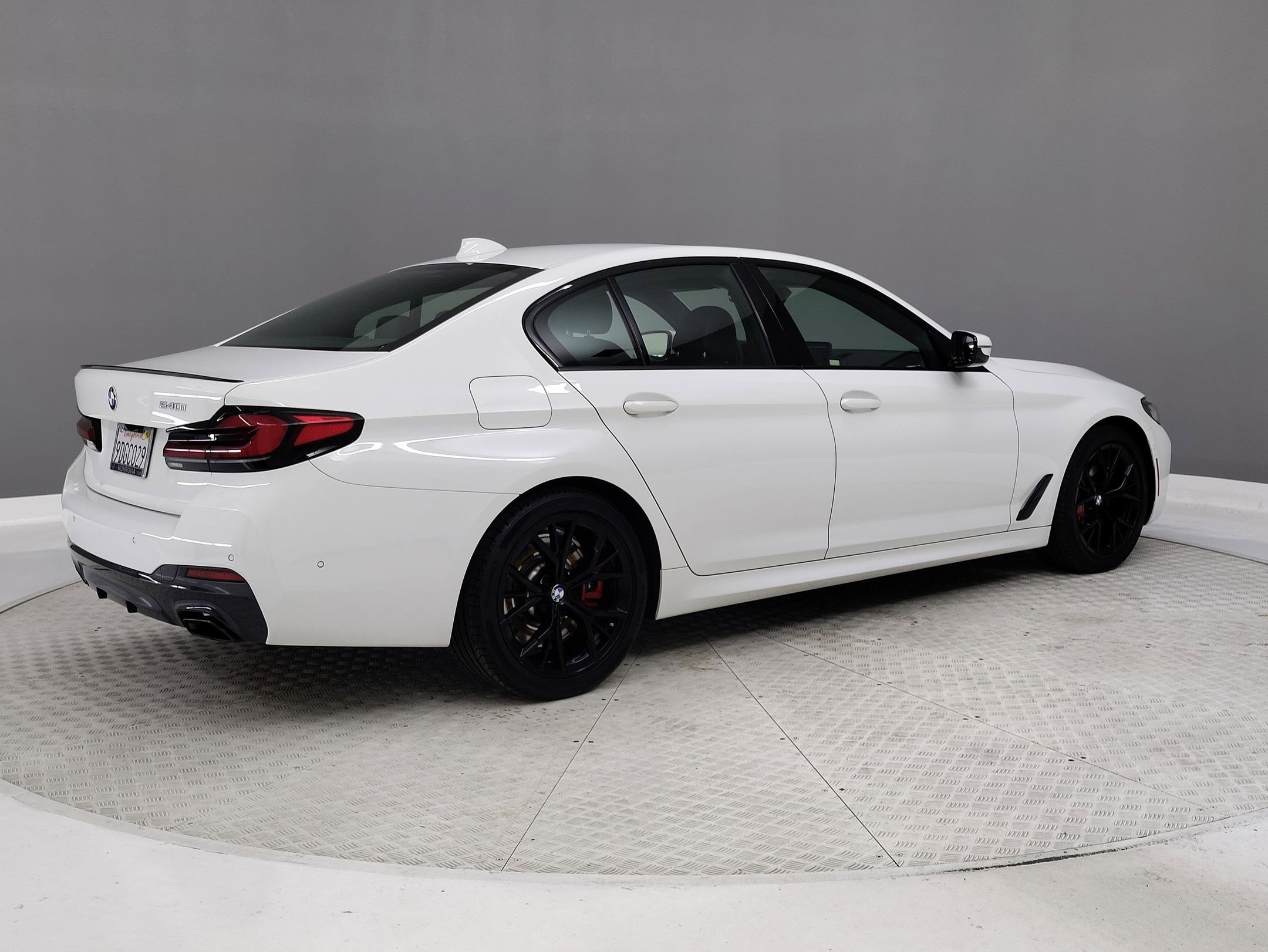 Certified 2023 BMW 540i w/ M Sport Package image 6