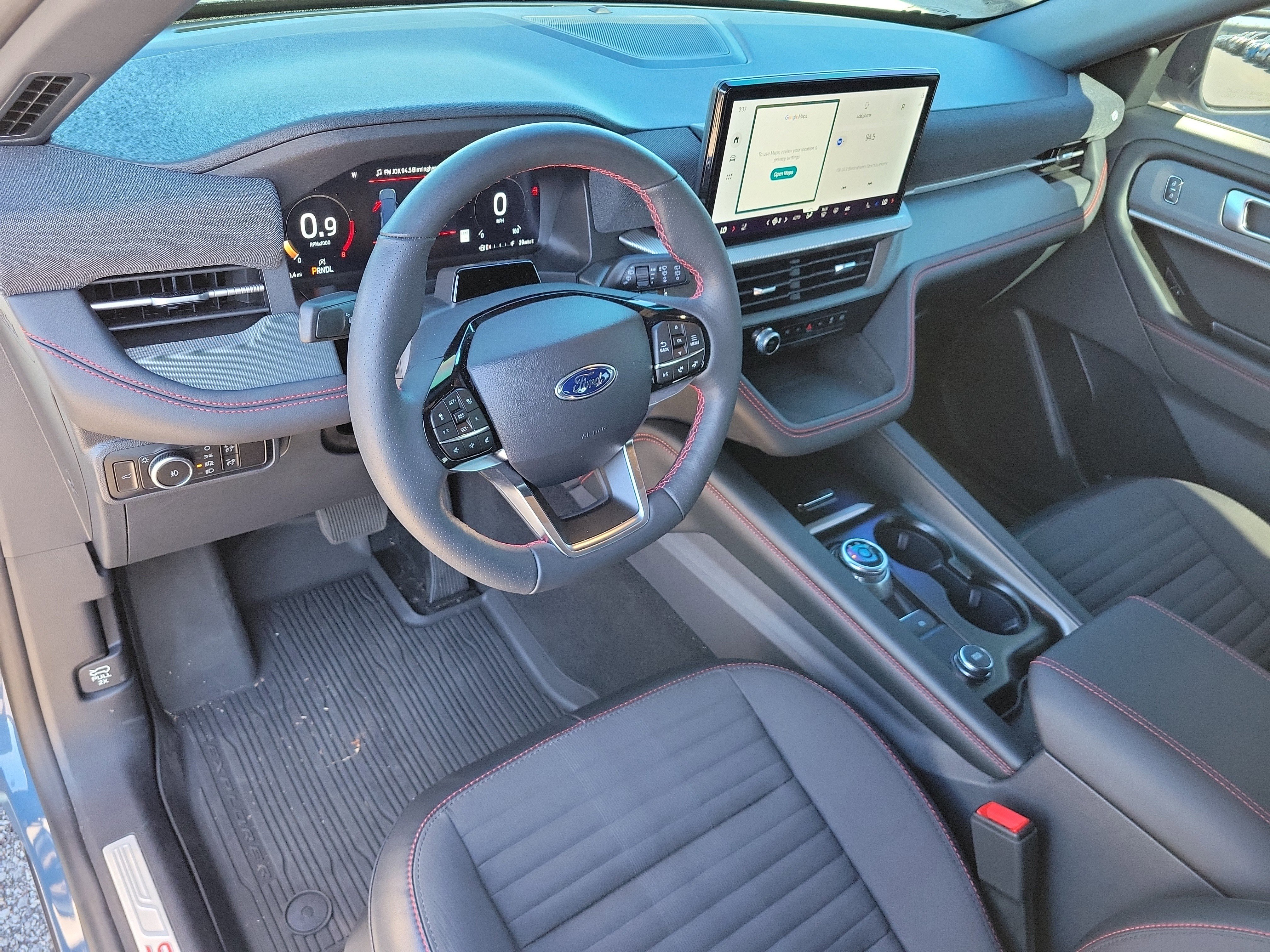 Used 2025 Ford Explorer ST-Line AWD/4WD image 8