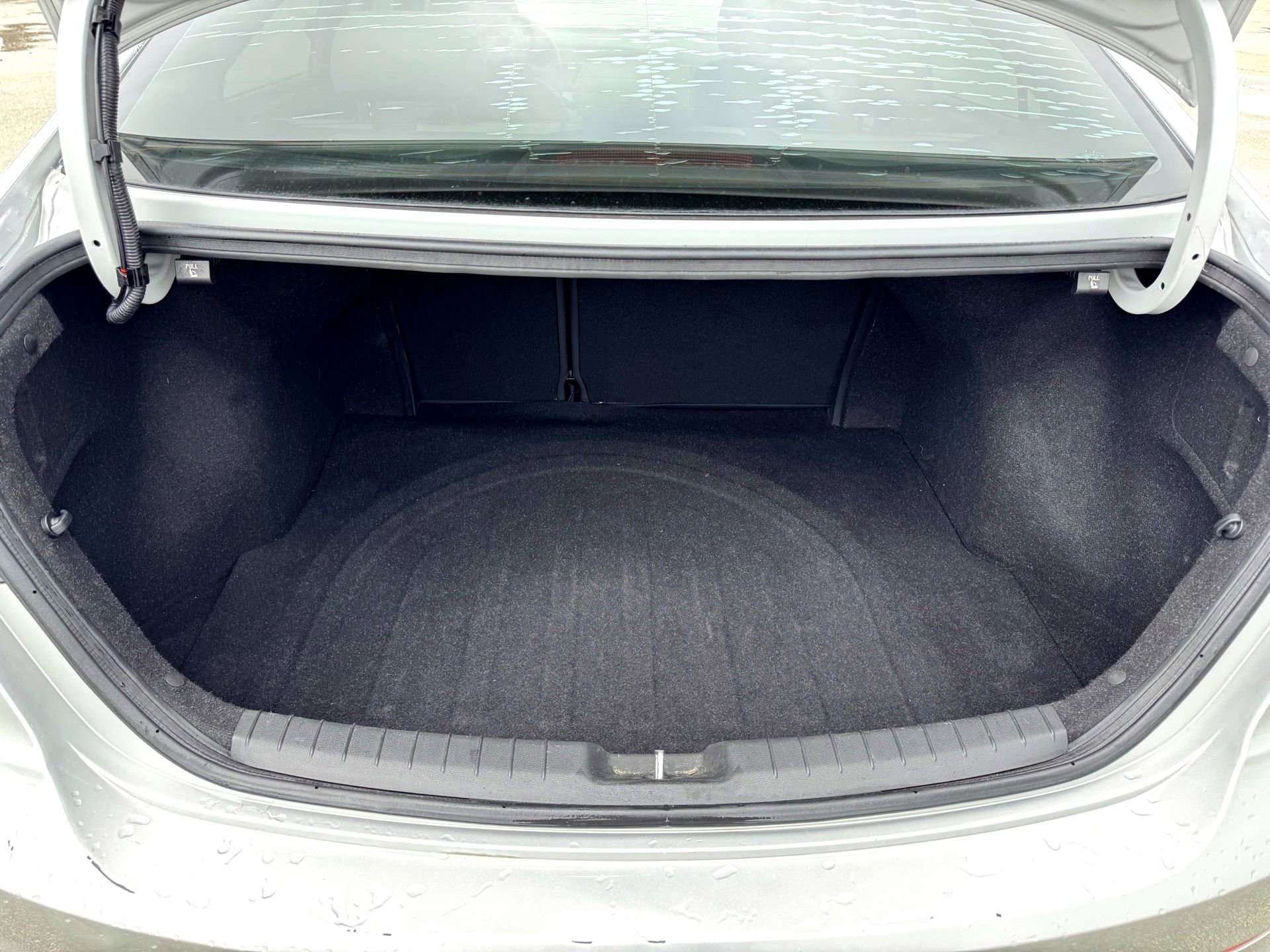 Used 2018 Hyundai Elantra Limited w/ Limited Ultimate Package 02 FWD image 8