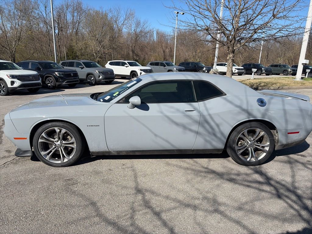 Used 2021 Dodge Challenger R/T image 4