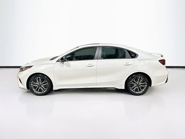 Used 2024 Kia Forte GT-Line w/ GT-Line Premium Package image 4