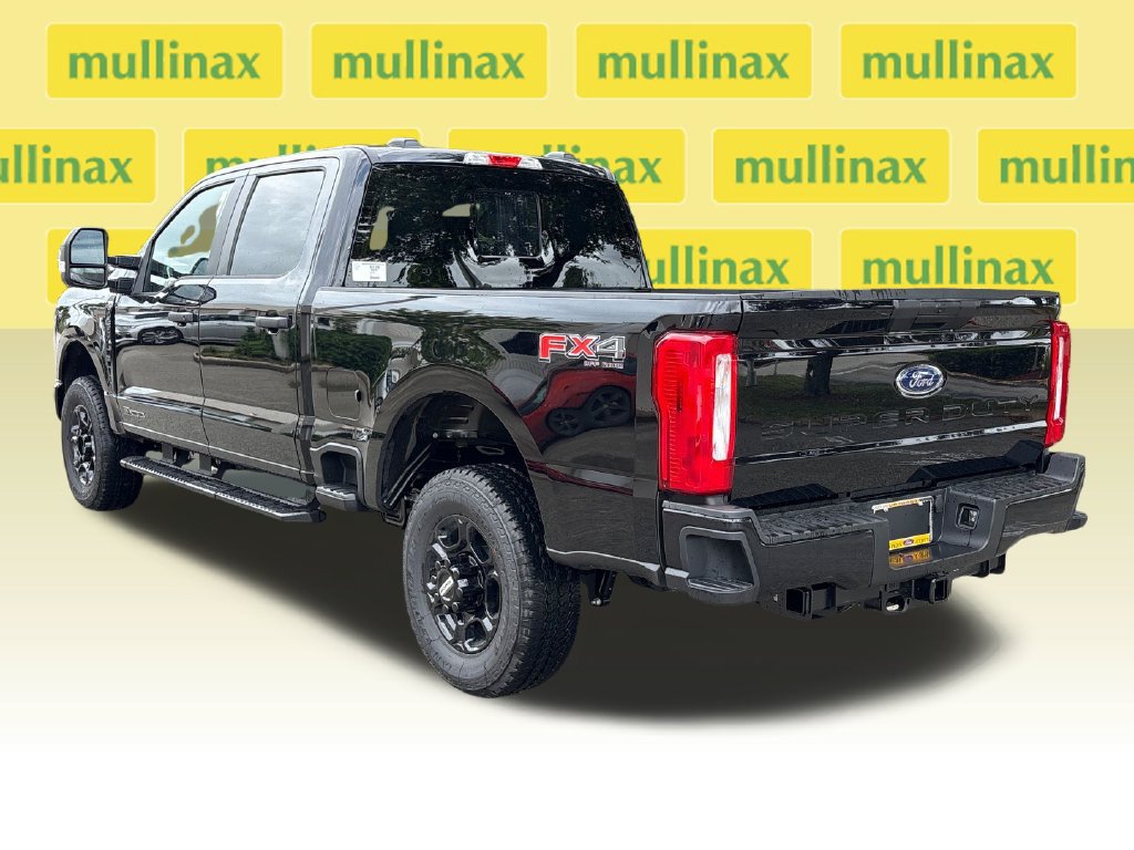 New 2026 Ford F250 4x4 Crew Cab Super Duty image 11