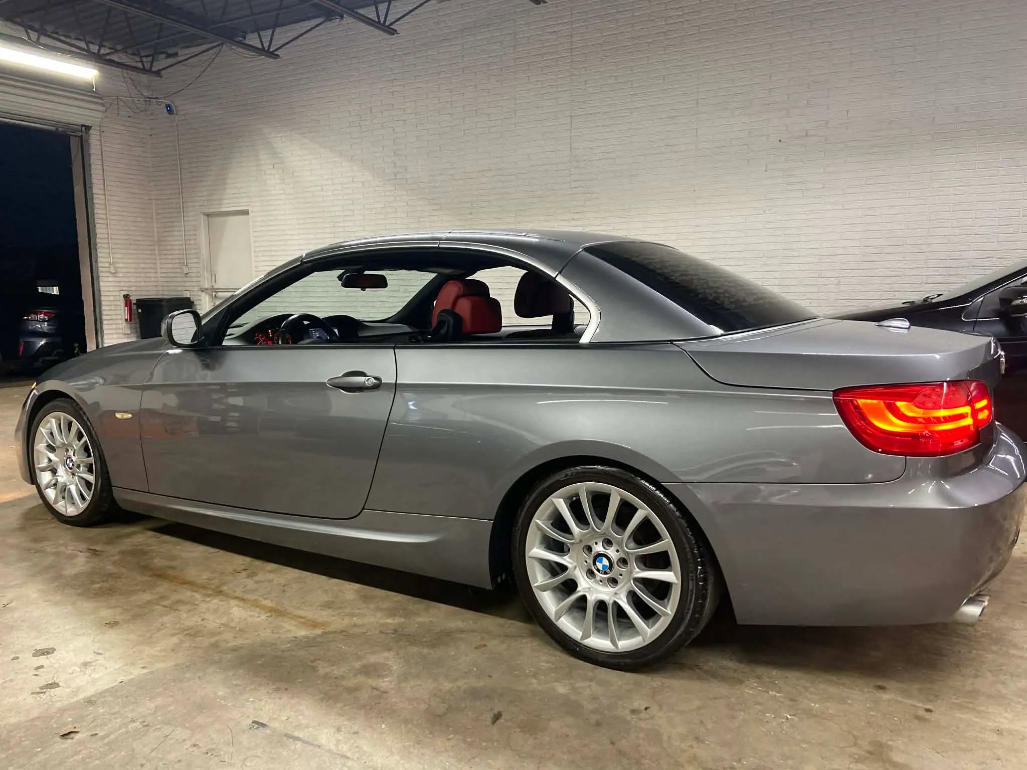 Used 2013 BMW 328i Convertible image 5