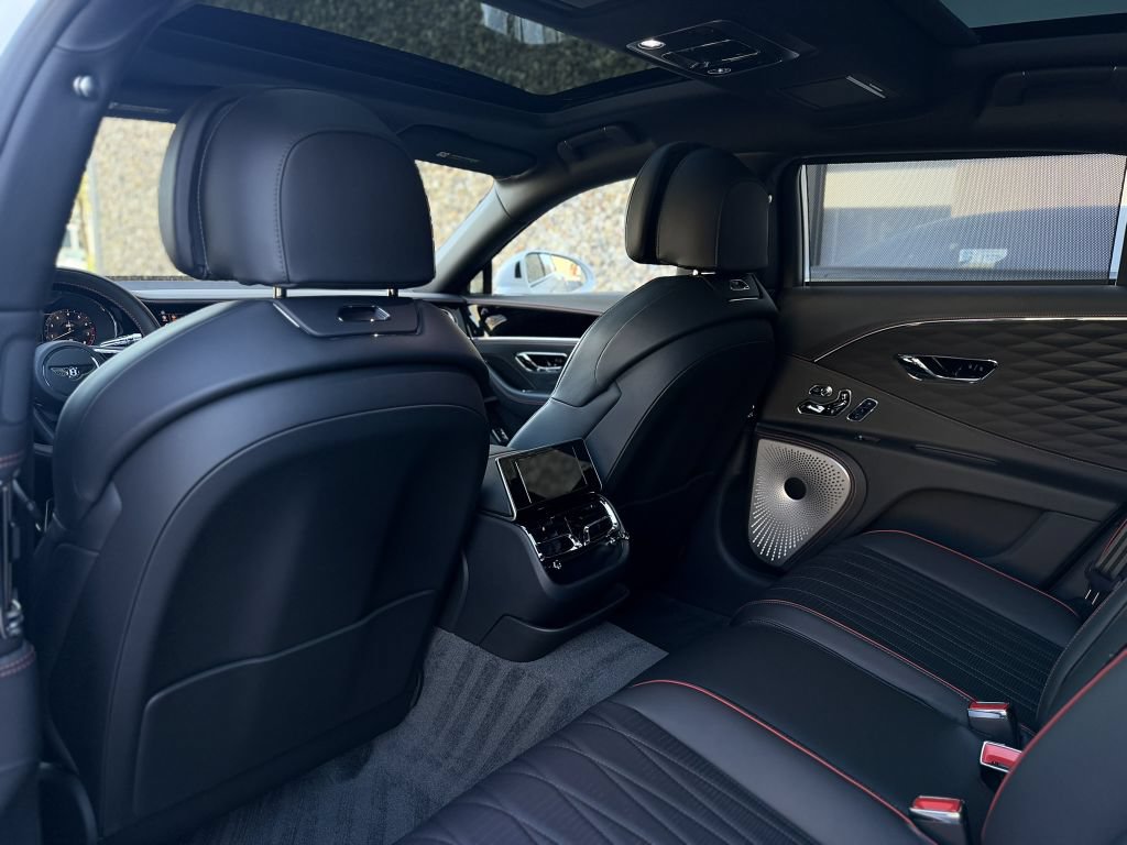 Used 2023 Bentley Flying Spur W12 AWD/4WD image 41