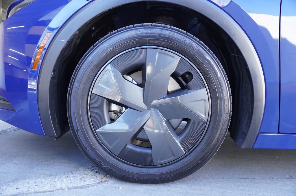 Used 2023 Toyota Prius Prime SE image 23