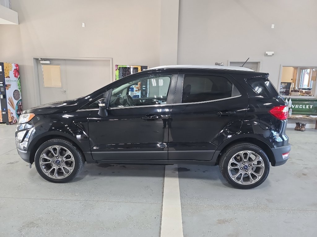Used 2018 Ford EcoSport Titanium w/ Titanium Cold Weather Package FWD image 1