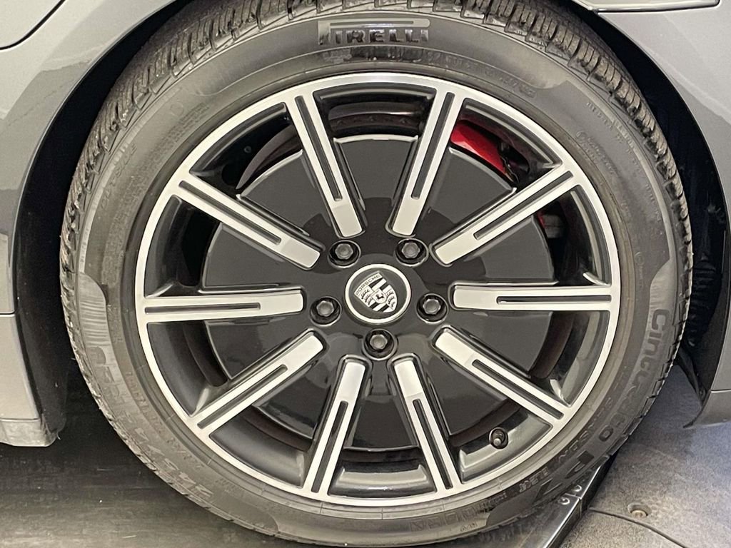 Used 2021 Porsche Taycan 4S image 14
