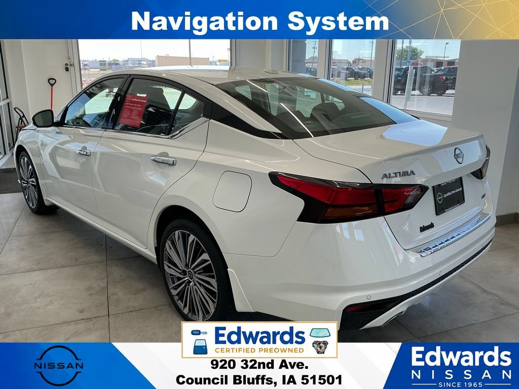 Used 2023 Nissan Altima 2.5 SL AWD/4WD image 6