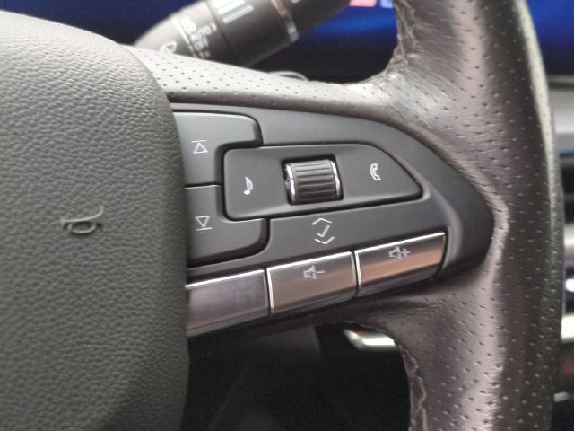 Certified 2024 Cadillac XT4 Sport w/ Cold Weather Package AWD/4WD image 12