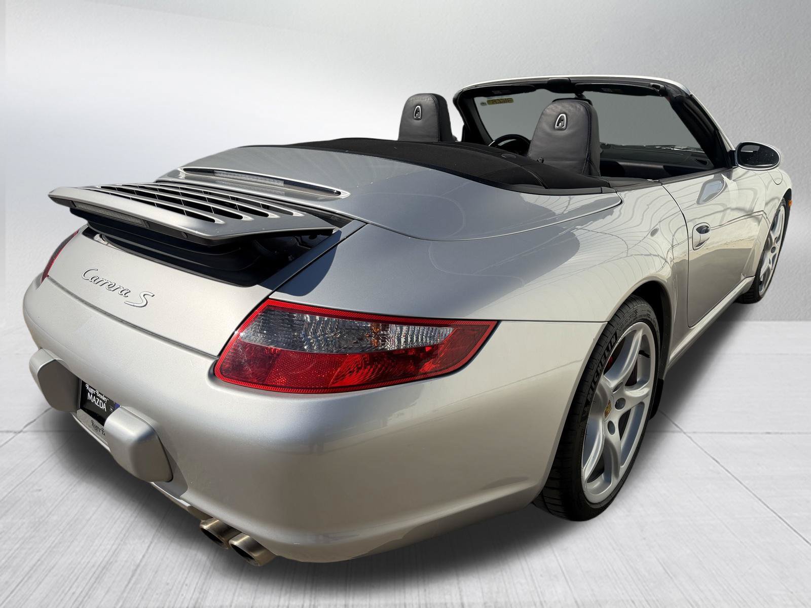 Used 2005 Porsche 911 Carrera S RWD image 7