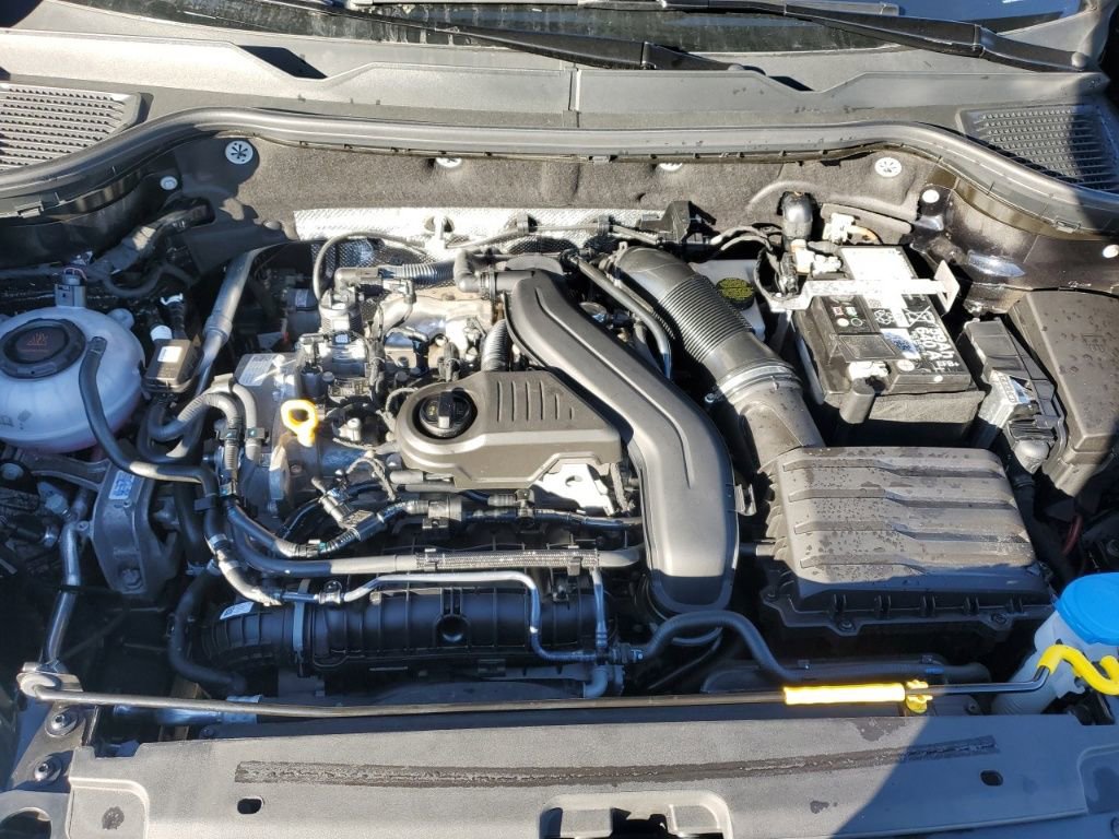 Used 2024 Volkswagen Taos S image 12