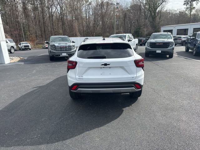 New 2026 Chevrolet Trax LT w/ Driver Confidence Package FWD image 19