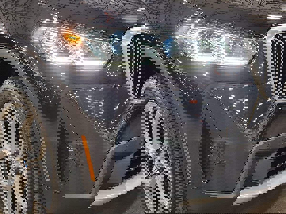 Used 2024 BMW X3 sDrive30i w/ Convenience Package image 13