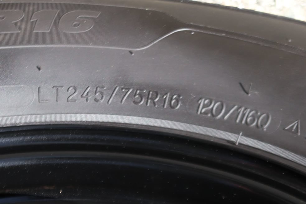 Used 2023 Mercedes-Benz Sprinter 2500 image 40