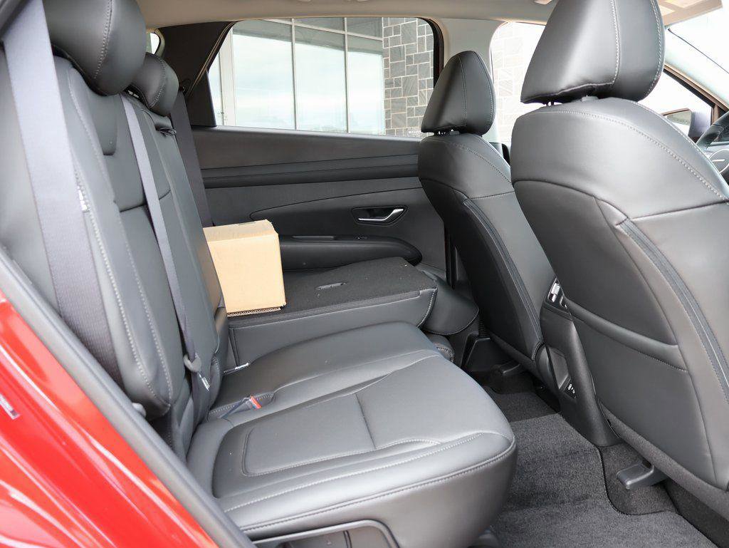 New 2026 Hyundai Tucson SEL image 13
